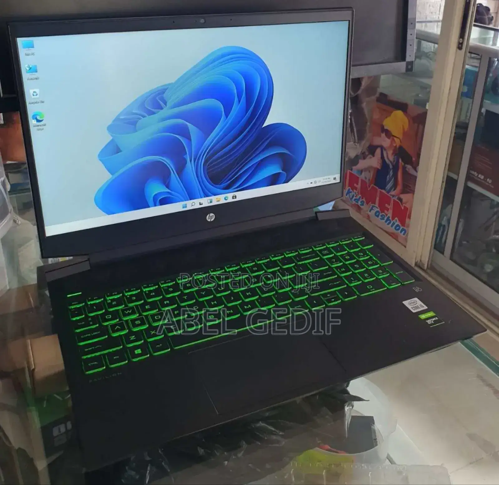 New Laptop HP Pavilion Power 15 8GB Intel Core I5 HDD+SSD 1T