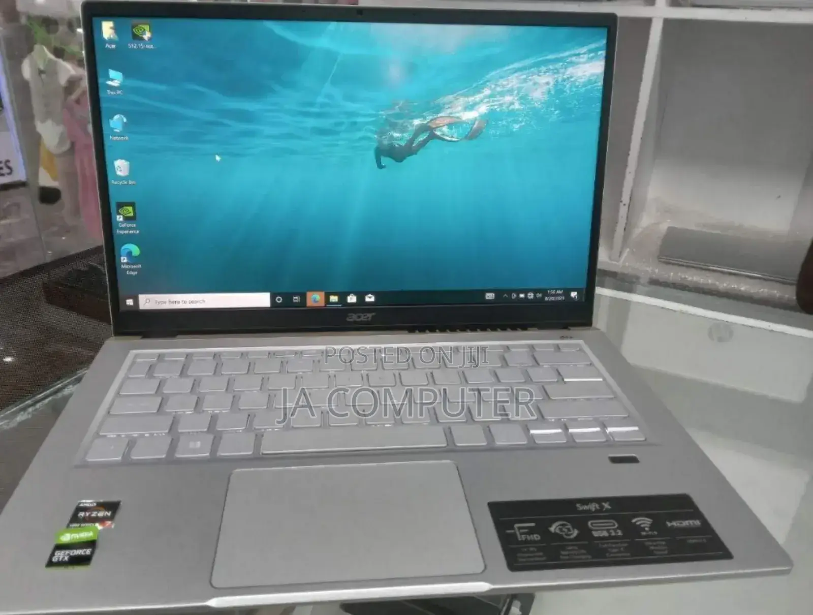 New Laptop Acer Swift 1 16GB AMD Ryzen 7 SSD 512GB