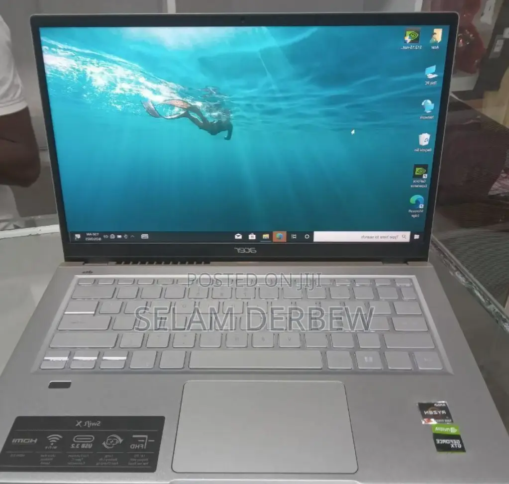 New Laptop Acer Swift 3 16GB AMD Ryzen 7 SSD 512GB