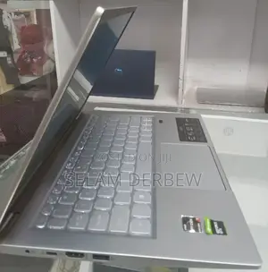 New Laptop Acer Swift 3 16GB AMD Ryzen 7 SSD 512GB