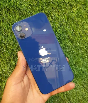 Photo - Apple iPhone 12 64 GB Blue