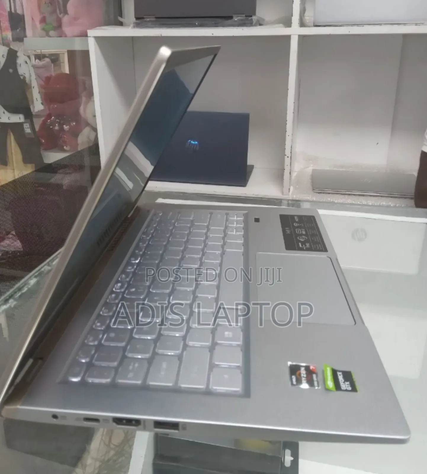 New Laptop Acer Swift 3 16GB AMD Ryzen 7 SSD 512GB