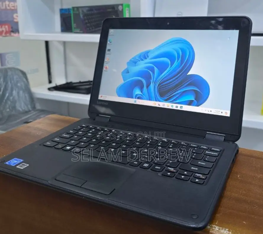 Laptop Lenovo 4GB Intel Celeron SSD 256GB