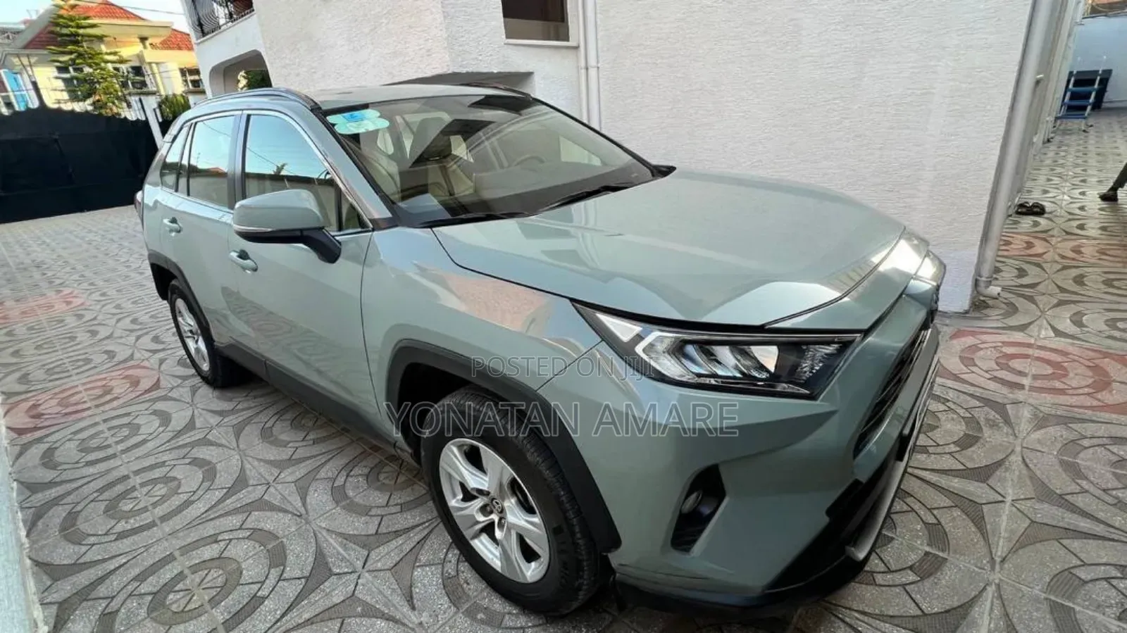 Toyota RAV4 2022 Gray