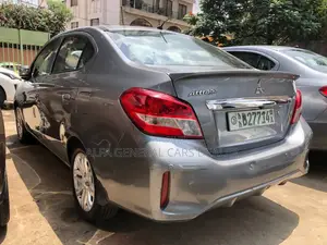 Photo - Mitsubishi Attrage 2021 Silver