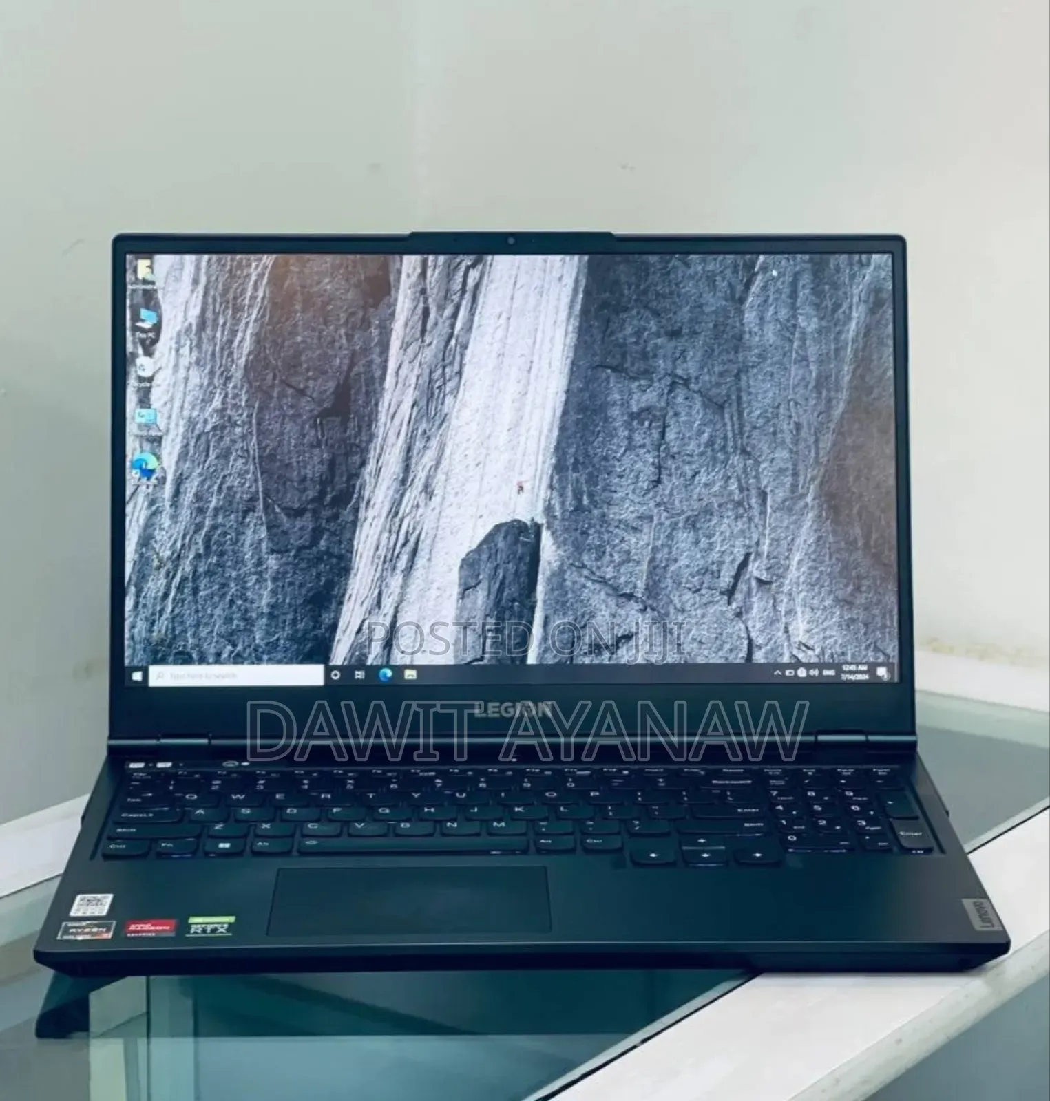New Laptop Lenovo 16GB AMD Ryzen 7 SSD 1T