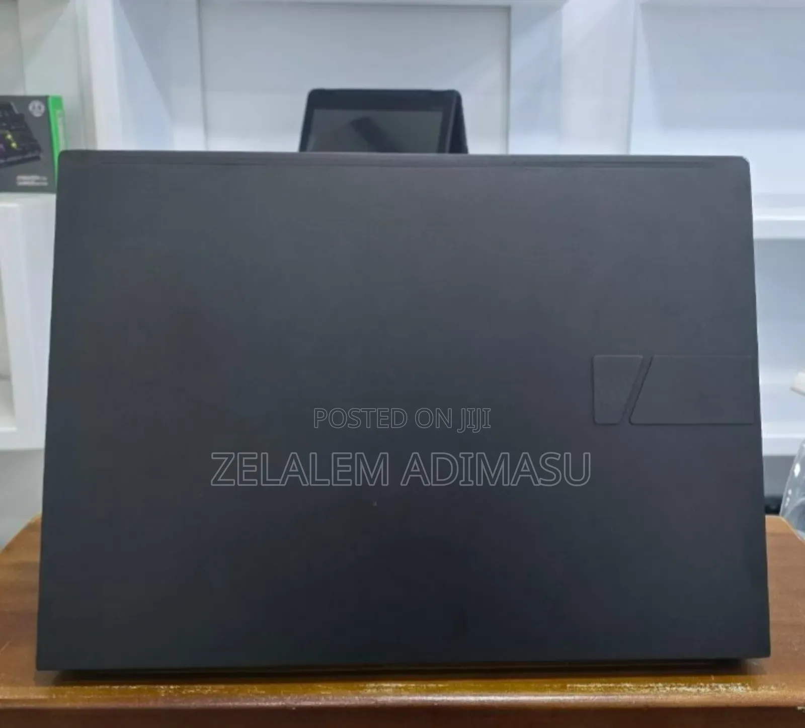 New Laptop Asus Vivobook 16 16GB AMD Ryzen 9 SSD 1T