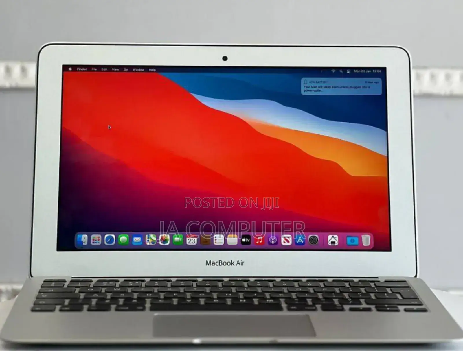New Laptop Apple MacBook Air 2013 4GB Intel Core i5 SSD 128GB