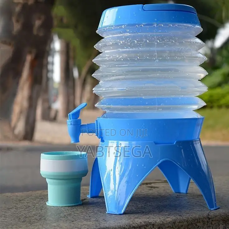 Collapsable Large Capacity Dispenser