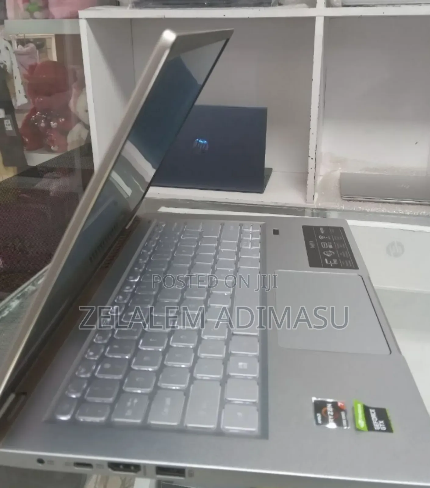 New Laptop Acer Swift 3 16GB AMD Ryzen 7 SSD 512GB