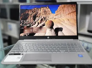 New Laptop HP EliteBook 840 8GB Intel Core I5 SSD 128GB