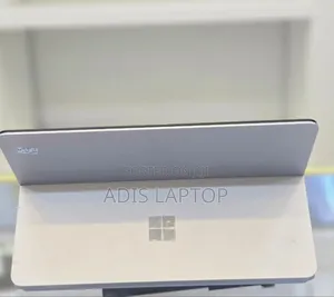New Laptop Microsoft Surface 32GB Intel Core I7 SSD 1T