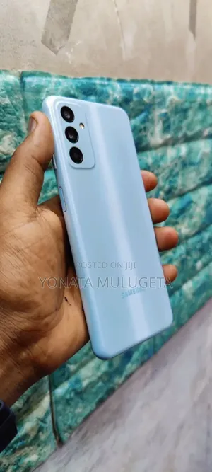 New Samsung Galaxy F13 64 GB