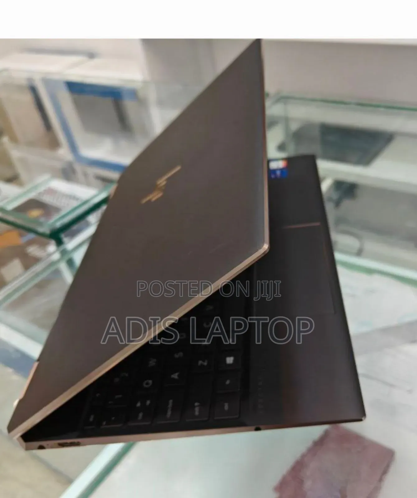 New Laptop HP Spectre 16GB Intel Core I7 SSD 512GB