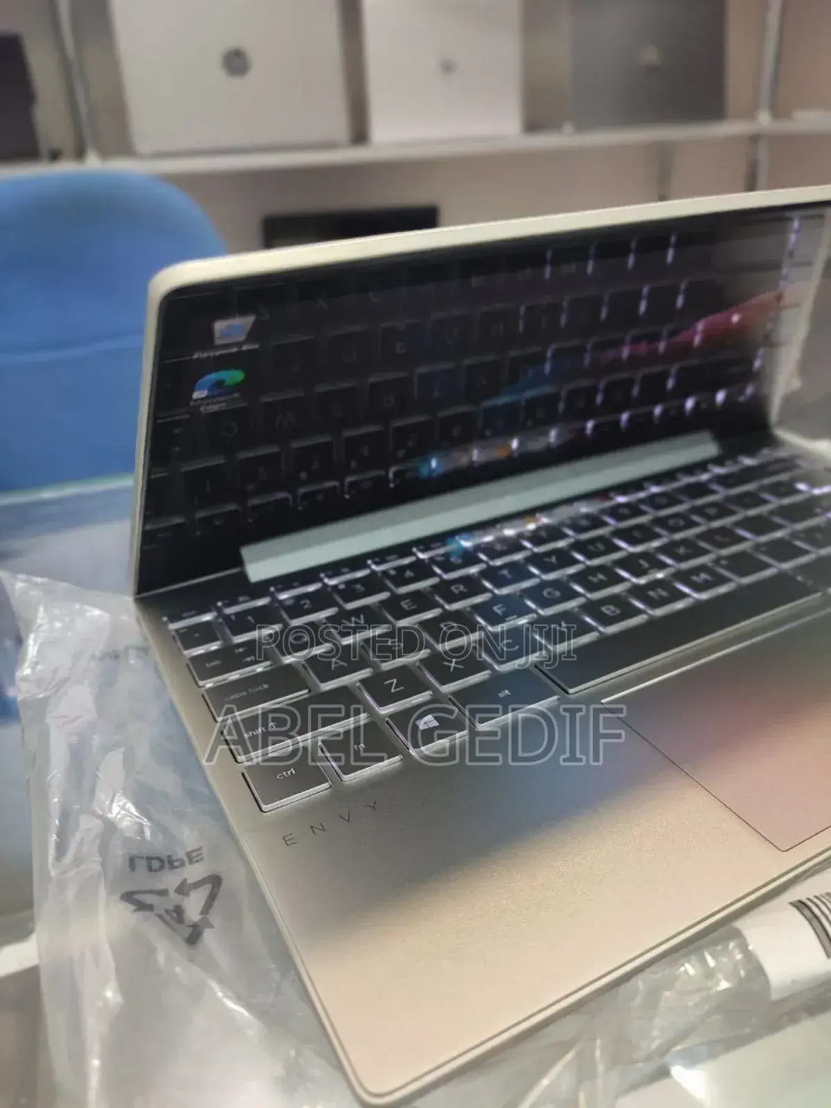 New Laptop HP Envy 13 16GB Intel Core I5 SSD 512GB