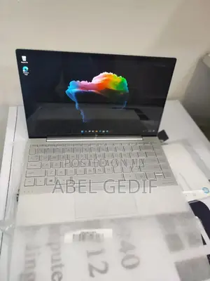 Photo - New Laptop HP Envy 13 16GB Intel Core I5 SSD 512GB