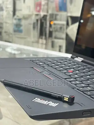 New Laptop Lenovo ThinkPad Yoga 370 8GB Intel Core I5 SSD 512GB