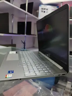 New Laptop HP Stream Notebook 8GB Intel Core I5 SSD 512GB