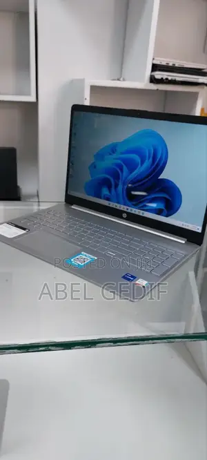 New Laptop HP Stream Notebook 16GB Intel Core I7 SSD 512GB