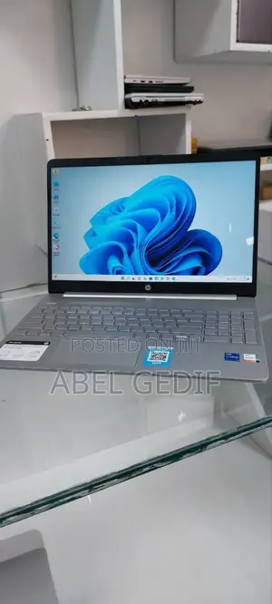 New Laptop HP Stream Notebook 16GB Intel Core I7 SSD 512GB