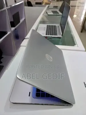 New Laptop HP EliteBook 840 8GB Intel Core I7 HDD 1T