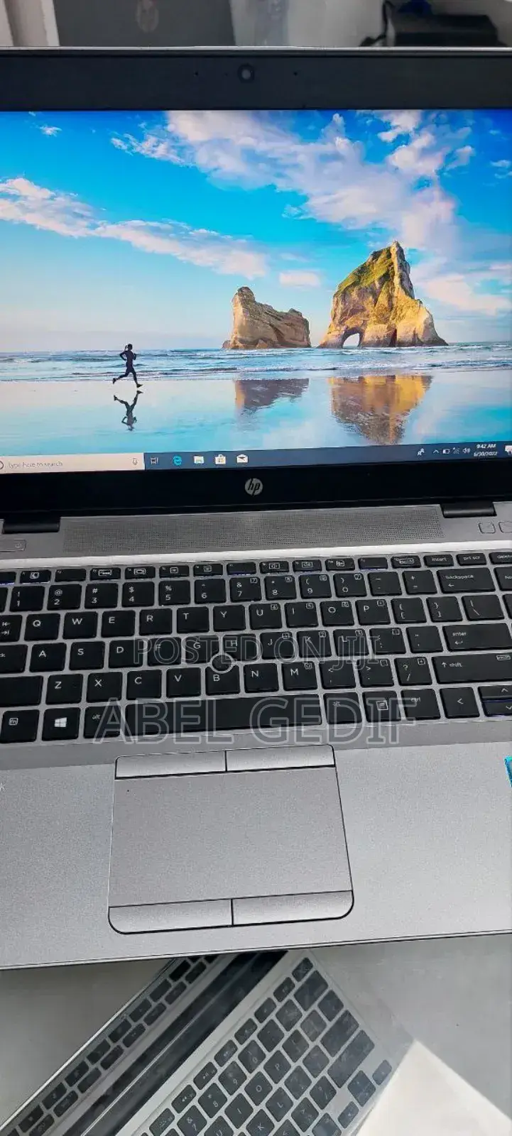 New Laptop HP EliteBook 840 8GB Intel Core I7 HDD 500GB