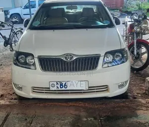 Toyota Corolla 2005 Ivory