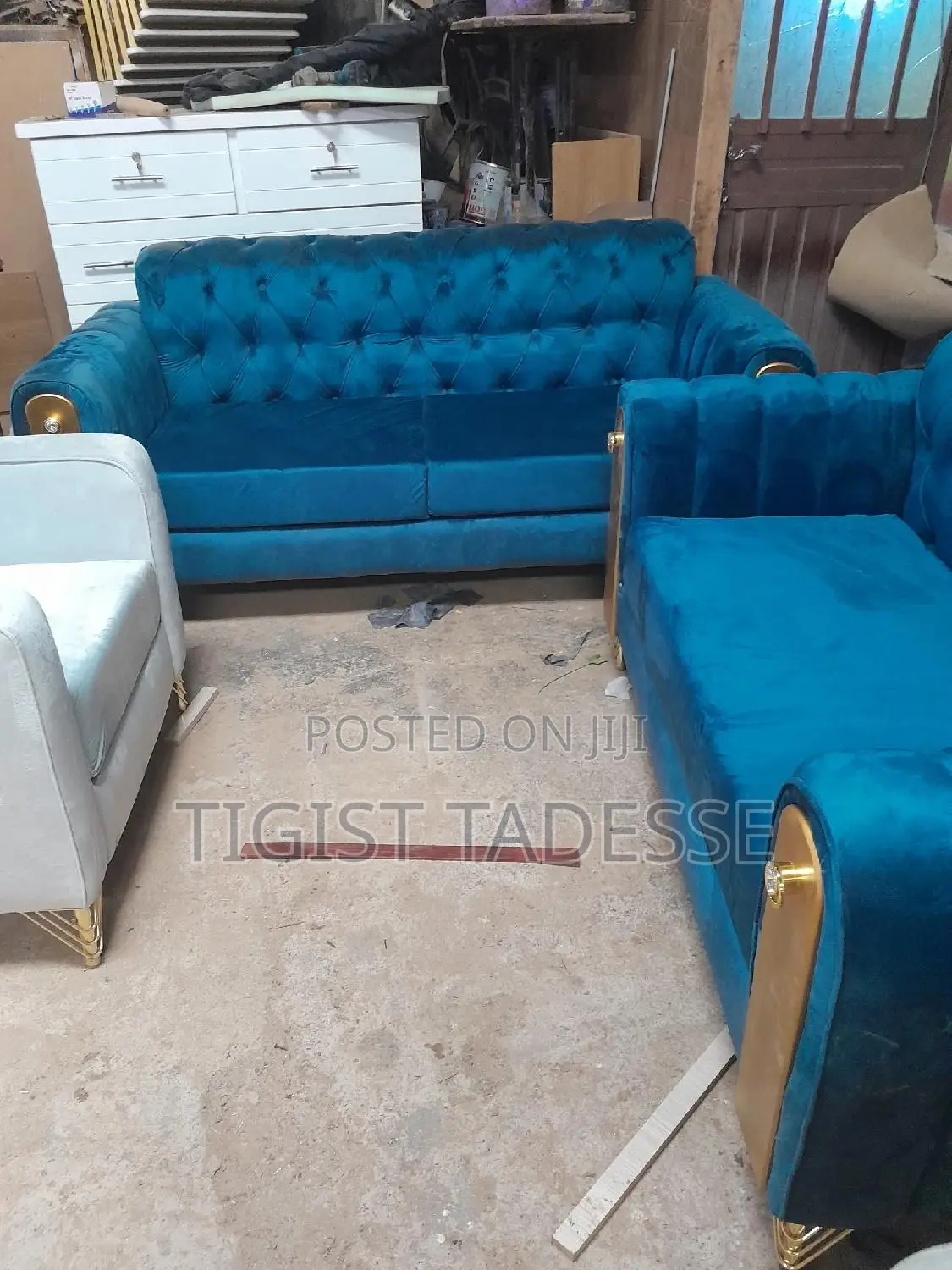 Sofa King High Quality Sofa With High Density (HD) Foam