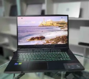 New Laptop MSI Crosshair 17 16GB Intel Core I7 SSD 1T