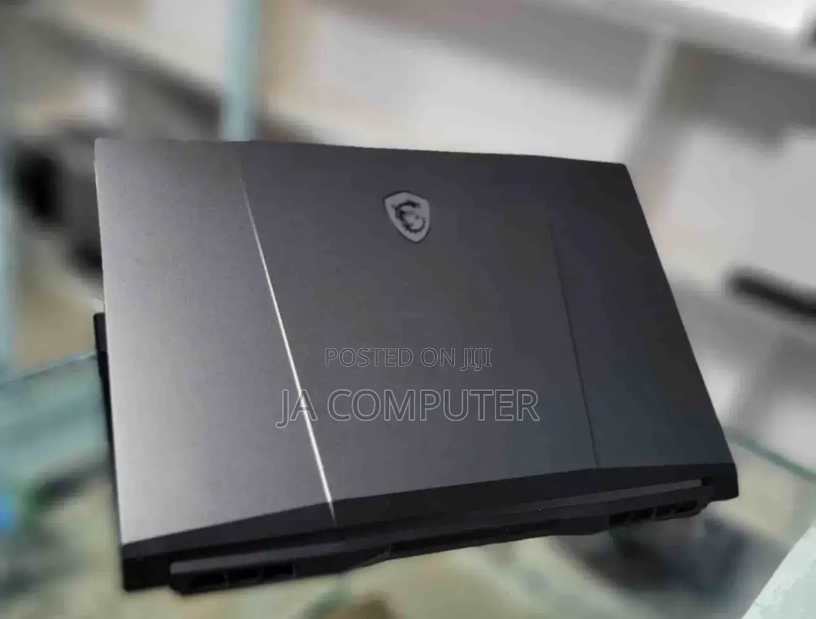 New Laptop MSI Crosshair 17 16GB Intel Core I7 SSD 1T
