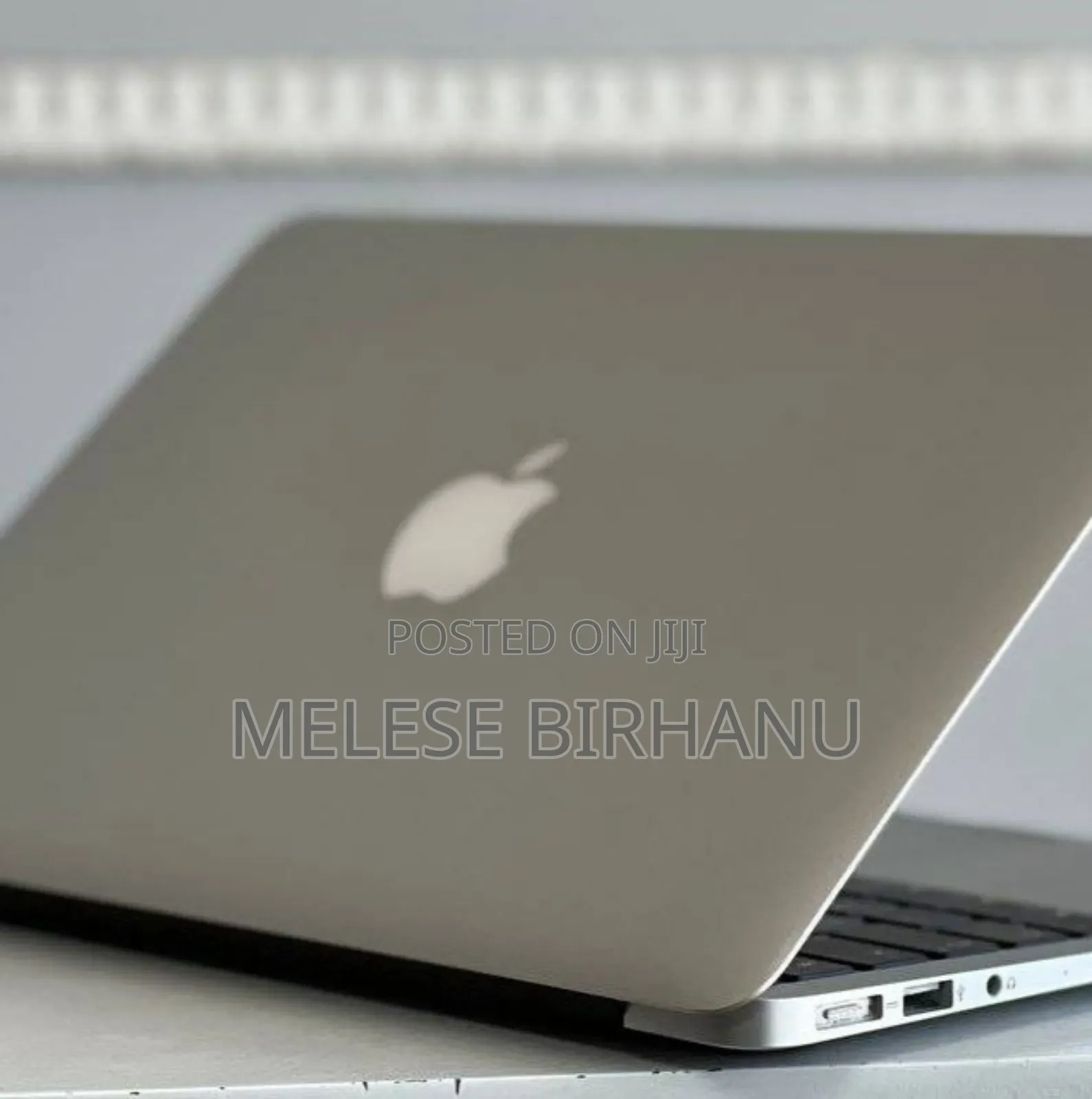 New Laptop Apple MacBook Air 2013 4GB Intel Core i5 SSD 128GB