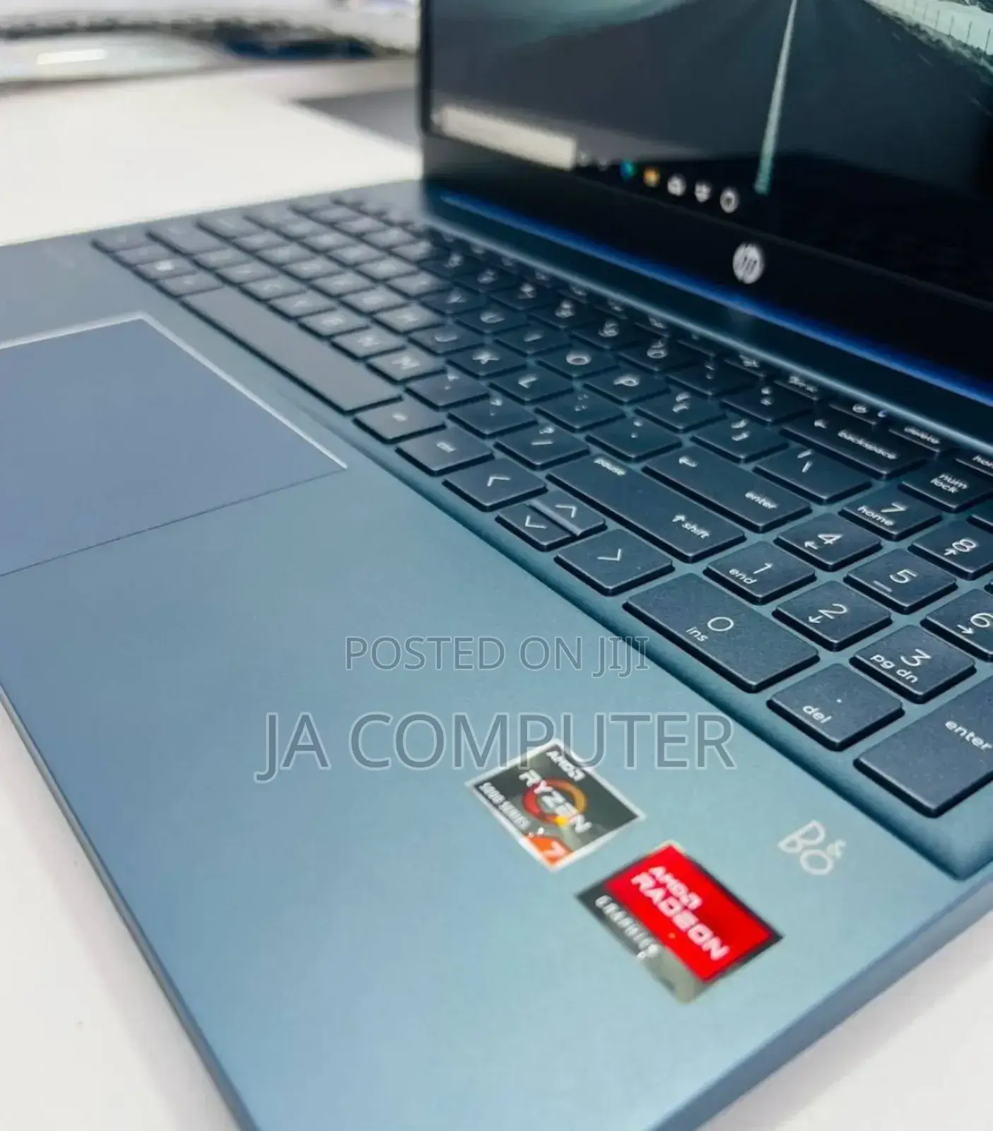 New Laptop HP Pavilion 15 8GB AMD Ryzen 7 SSD 512GB