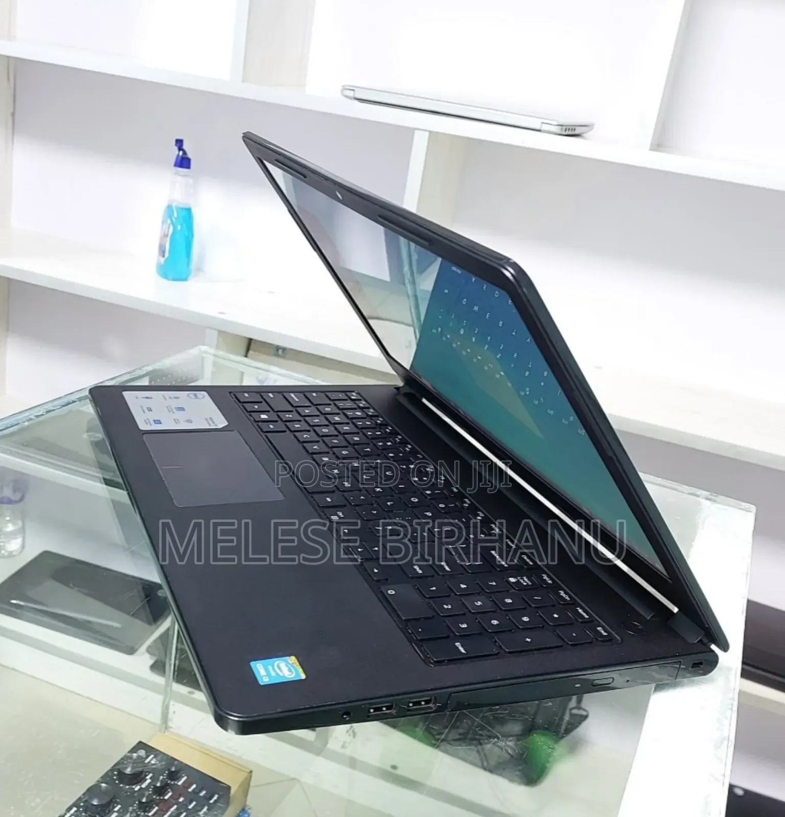 New Laptop Dell Inspiron 11 3168 6GB Intel Core I3 HDD 1T