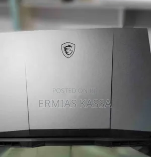 New Laptop MSI Crosshair 17 16GB Intel Core I7 SSD 512GB