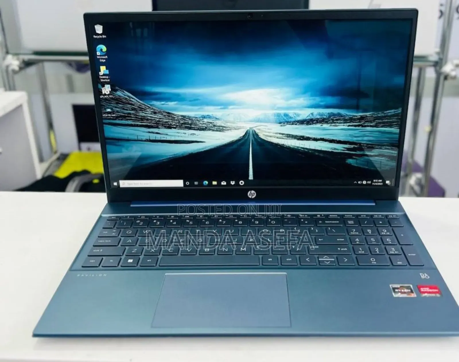 New Laptop HP Pavilion 15 6GB AMD Ryzen 7 SSD 512GB