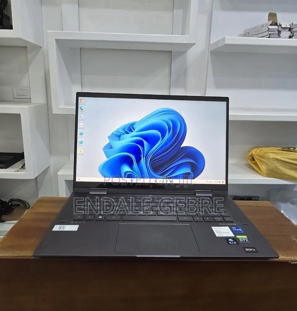 New Laptop HP Envy X360 16GB Intel Core I7 SSD 1T