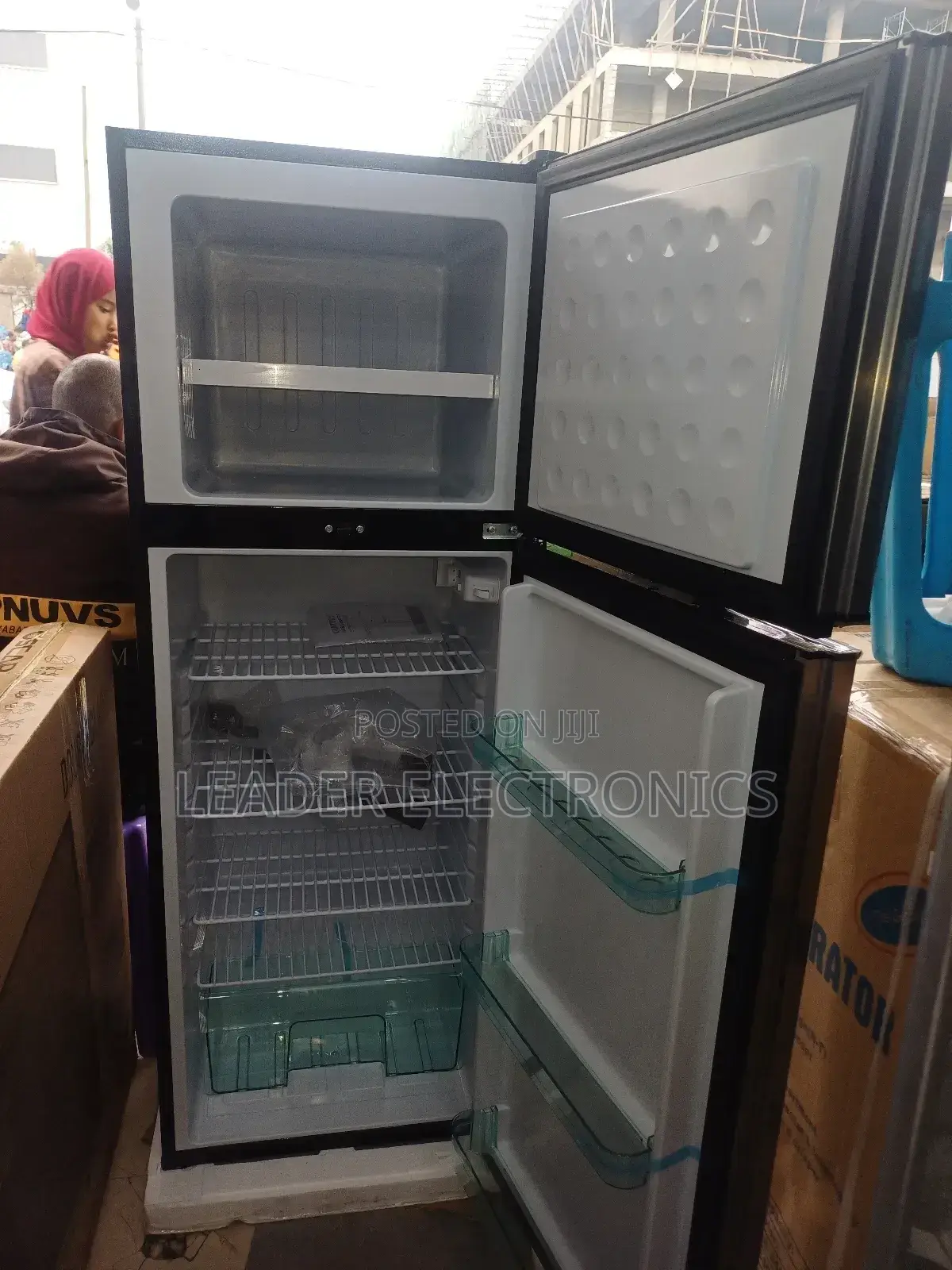 Century Refrigerator 320