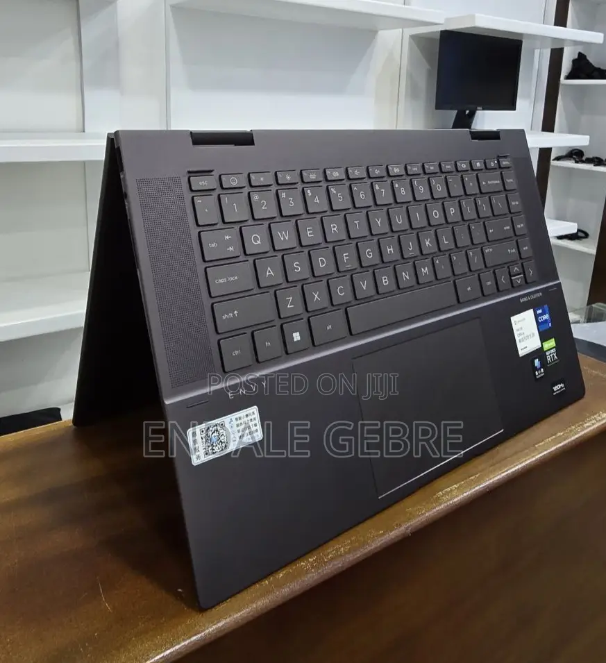New Laptop HP Envy X360 16GB Intel Core I7 SSD 1T