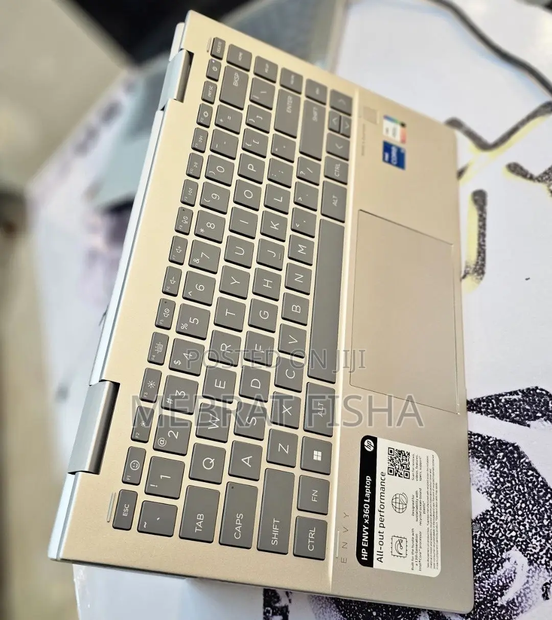 New Laptop HP Envy X360 8GB Intel Core I5 SSD 512GB