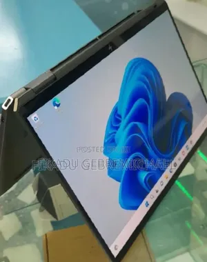 Photo - New Laptop HP Spectre 14 16GB Intel Core i7 SSD 1T