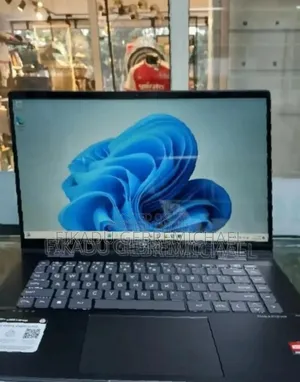 New Laptop HP Envy X360 8GB AMD Ryzen 5 SSD 512GB