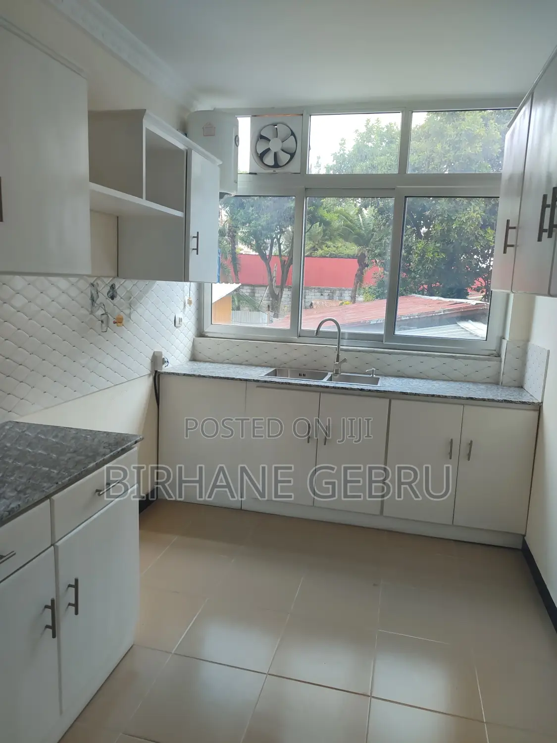 3bedroom Luxury Apartiment for Rent