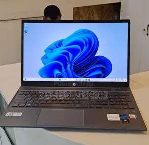 New Laptop HP Envy X360 16GB Intel Core I5 SSD 512GB