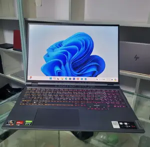 New Laptop Lenovo Legion 5 16GB AMD Ryzen 7 SSD 512GB
