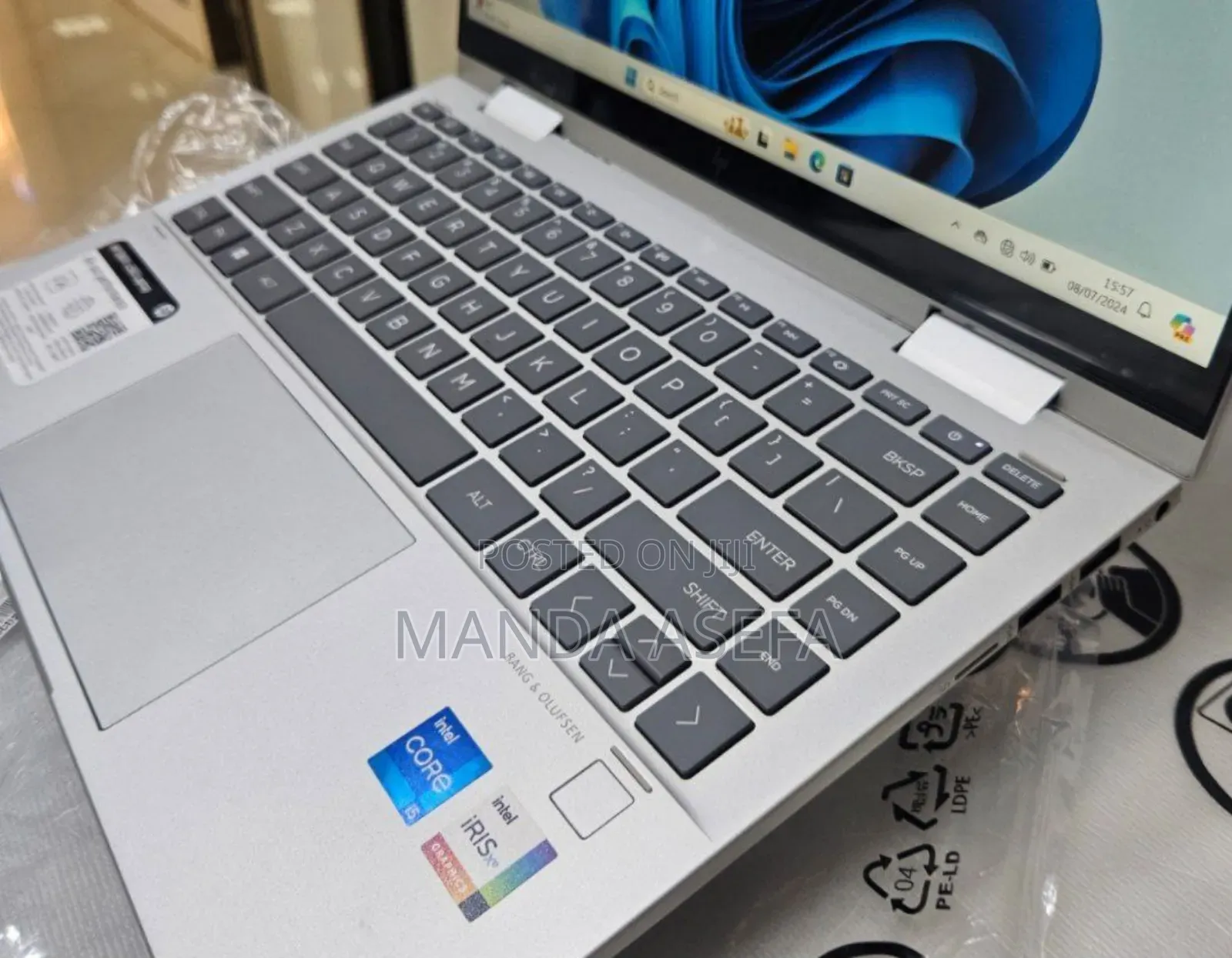 New Laptop HP Envy X360 8GB Intel Core I5 SSD 512GB