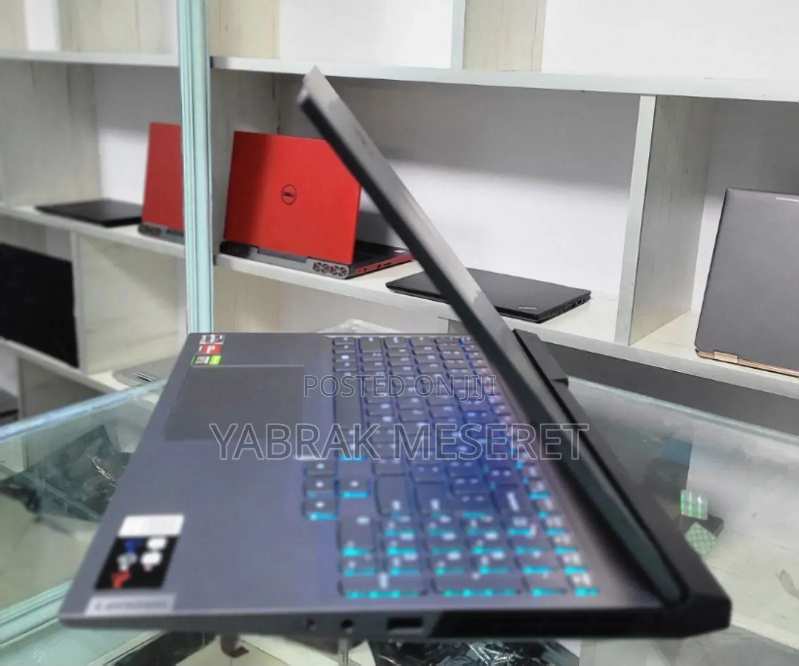 New Laptop Lenovo 12GB AMD Ryzen 7 SSD 1T