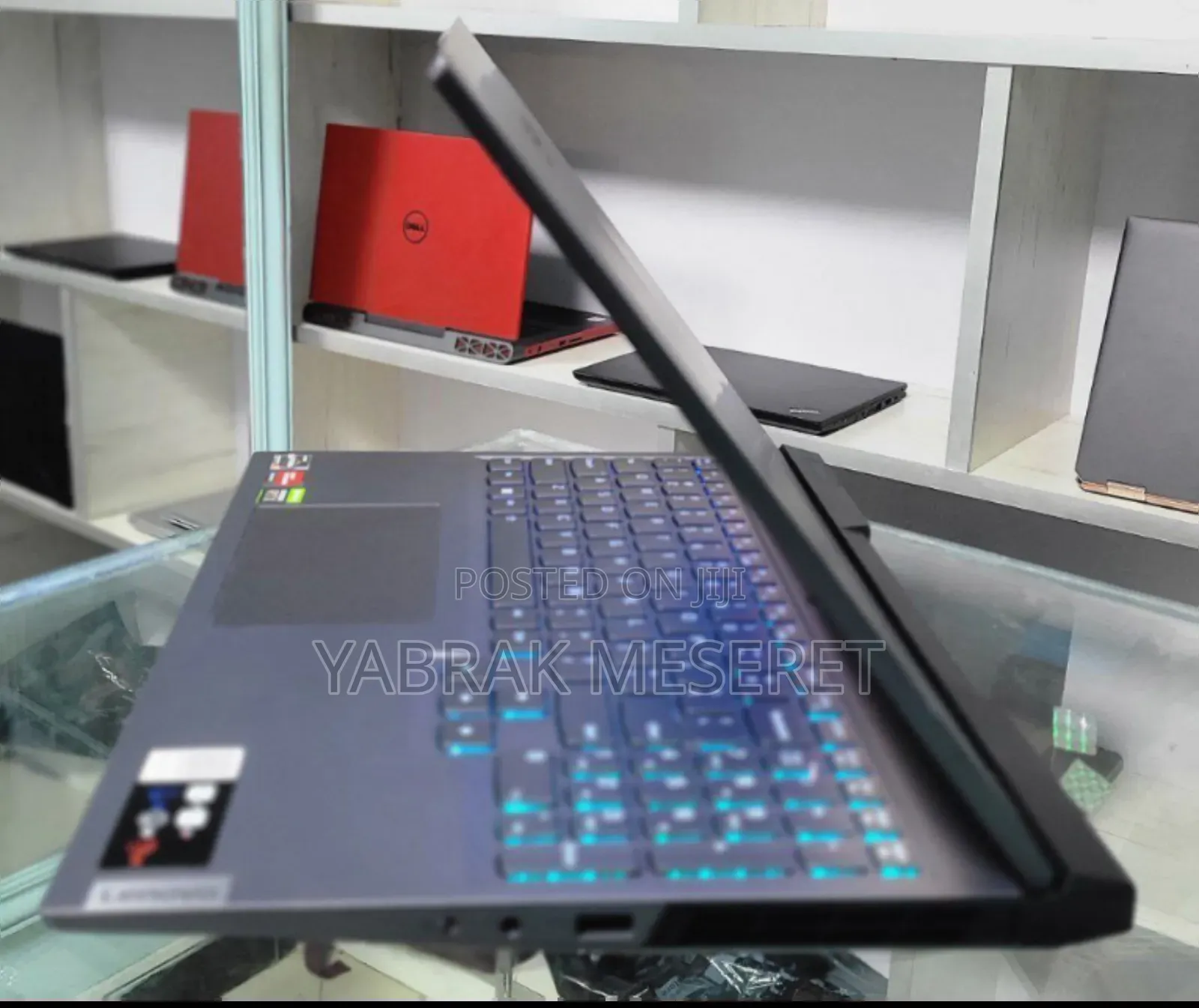 New Laptop Lenovo 12GB AMD Ryzen 7 SSD 1T