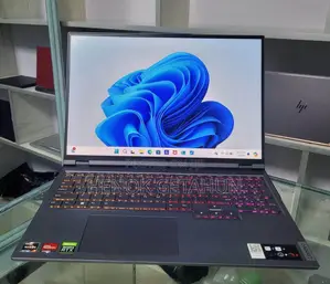 New Laptop Lenovo Legion 5 16GB AMD Ryzen 7 SSD 512GB