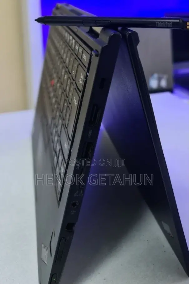 New Laptop Lenovo ThinkPad X390 Yoga 16GB Intel Core I7 SSD 512GB