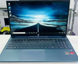 New Laptop HP Pavilion 15 8GB AMD Ryzen 7 SSD 512GB